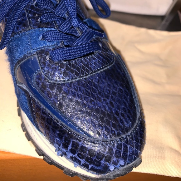 Authentic Louis Vuitton python and pony sneakers - Picture 5 of 9